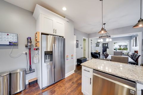 Tiny photo for 1107 E Prairie Avenue, Des Plaines, IL 60016 (MLS # 12492781)