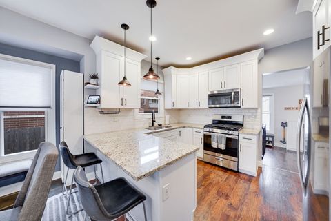 Tiny photo for 1107 E Prairie Avenue, Des Plaines, IL 60016 (MLS # 12492781)