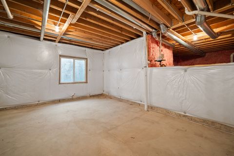 Tiny photo for 1176 Heathrow Lane, Aurora, IL 60502 (MLS # 12505113)