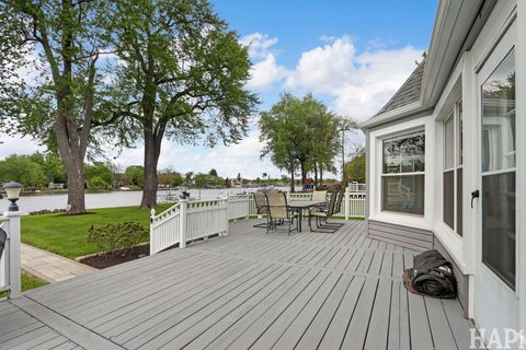 Tiny photo for 1611 N Woodlawn Park Avenue, McHenry, IL 60051 (MLS # 12645611)