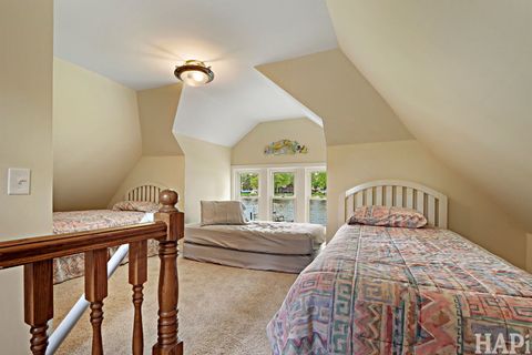 Tiny photo for 1611 N Woodlawn Park Avenue, McHenry, IL 60051 (MLS # 12645611)