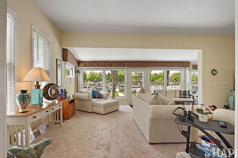 Tiny photo for 1611 N Woodlawn Park Avenue, McHenry, IL 60051 (MLS # 12645611)