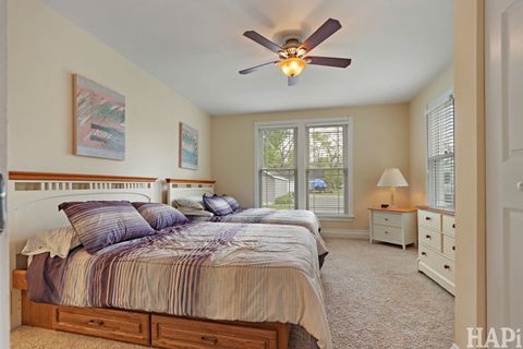 Tiny photo for 1611 N Woodlawn Park Avenue, McHenry, IL 60051 (MLS # 12645611)