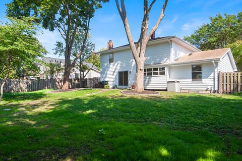 Tiny photo for 1017 Juniper Parkway, Libertyville, IL 60048 (MLS # 12471090)