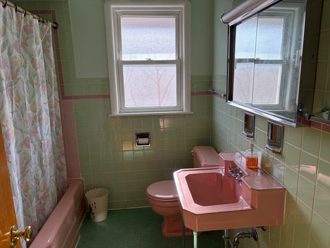 Tiny photo for 5840 N Kimball Avenue, Chicago, IL 60659 (MLS # 12551991)