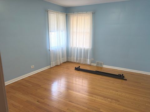 Tiny photo for 5840 N Kimball Avenue, Chicago, IL 60659 (MLS # 12551991)