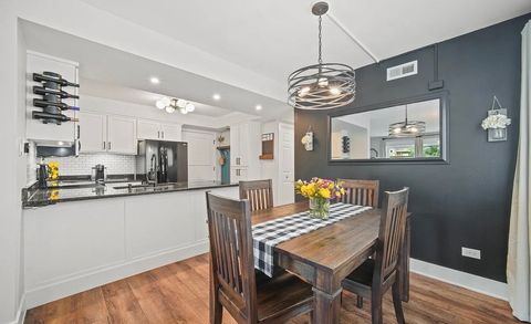 Tiny photo for 9950 Shady Lane #1B, Orland Park, IL 60462 (MLS # 12611620)