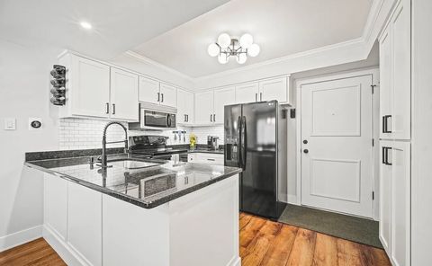 Tiny photo for 9950 Shady Lane #1B, Orland Park, IL 60462 (MLS # 12611620)