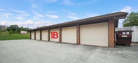 Tiny photo for 9950 Shady Lane #1B, Orland Park, IL 60462 (MLS # 12611620)