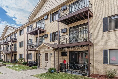 Tiny photo for 7224 W Wrightwood Avenue #206, Elmwood Park, IL 60707 (MLS # 12566140)