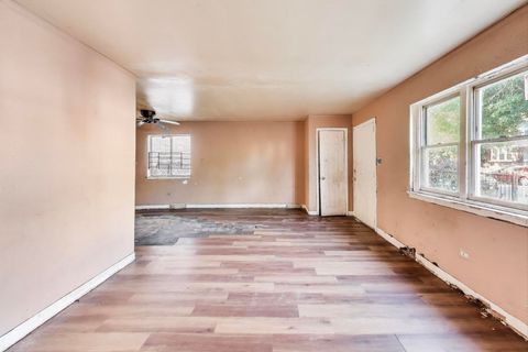 Tiny photo for 7335 S Morgan Street, Chicago, IL 60621 (MLS # 12479906)