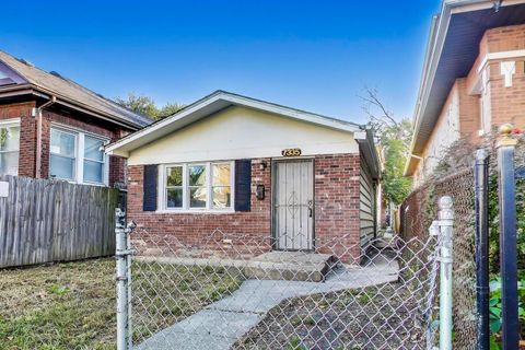 Tiny photo for 7335 S Morgan Street, Chicago, IL 60621 (MLS # 12479906)