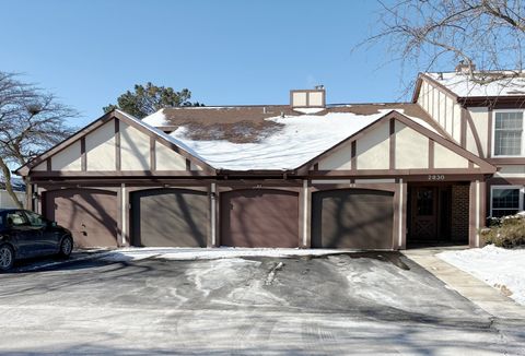 Photo of 2830 Northampton Drive #A1, Rolling Meadows, IL 60008 (MLS # 12557757)