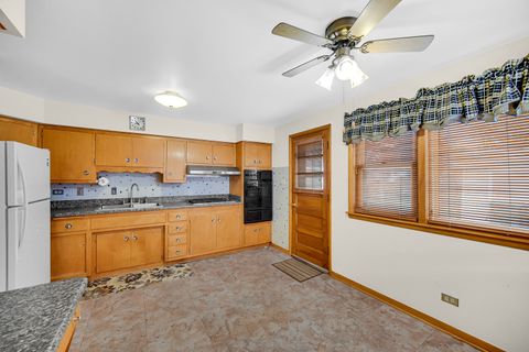 Tiny photo for 18537 Palmer Avenue, Homewood, IL 60430 (MLS # 12515524)