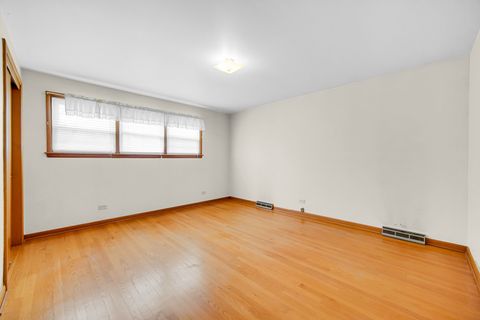 Tiny photo for 18537 Palmer Avenue, Homewood, IL 60430 (MLS # 12515524)