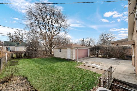 Tiny photo for 18537 Palmer Avenue, Homewood, IL 60430 (MLS # 12515524)