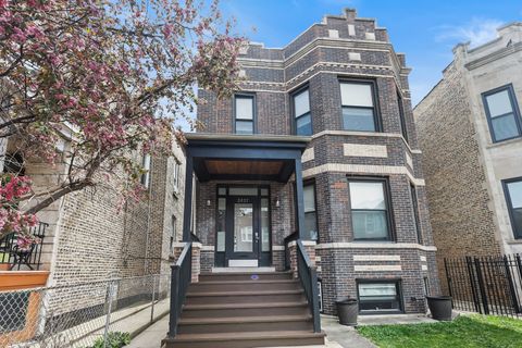 3237 W Cortez Street Chicago IL 60651