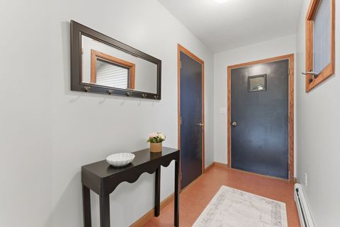 Tiny photo for 403 N 10th Street, Clinton, IA 52732 (MLS # 12672543)