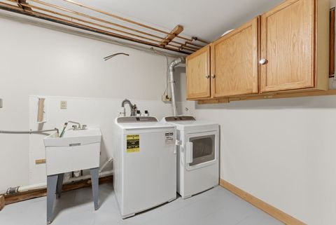 Tiny photo for 403 N 10th Street, Clinton, IA 52732 (MLS # 12672543)