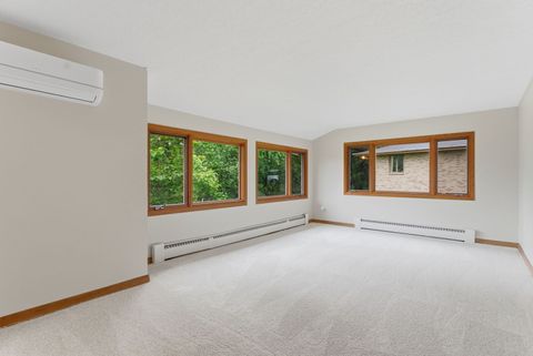 Tiny photo for 403 N 10th Street, Clinton, IA 52732 (MLS # 12672543)