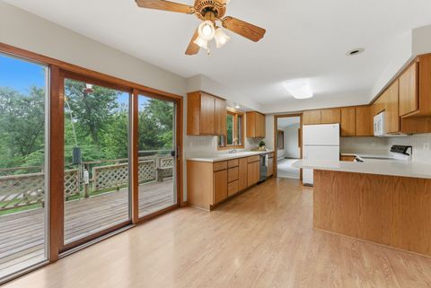 Tiny photo for 403 N 10th Street, Clinton, IA 52732 (MLS # 12672543)