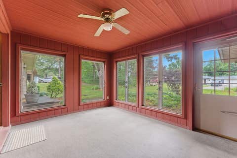 Tiny photo for 403 N 10th Street, Clinton, IA 52732 (MLS # 12672543)