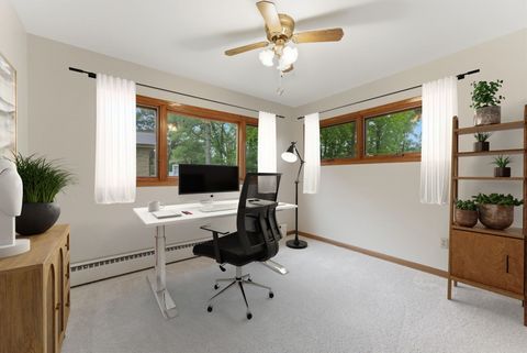 Tiny photo for 403 N 10th Street, Clinton, IA 52732 (MLS # 12672543)