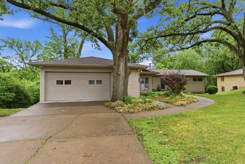 Tiny photo for 403 N 10th Street, Clinton, IA 52732 (MLS # 12672543)