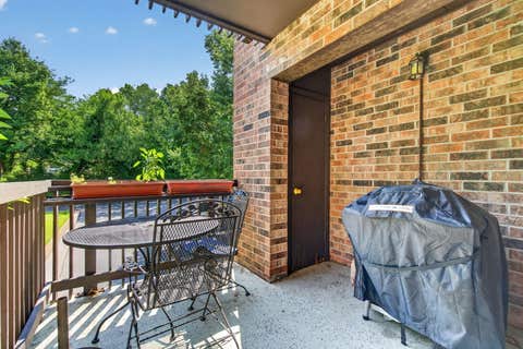 Tiny photo for 1424 Woodbridge Road #1H, Joliet, IL 60436 (MLS # 12709918)