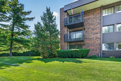 Tiny photo for 1424 Woodbridge Road #1H, Joliet, IL 60436 (MLS # 12709918)