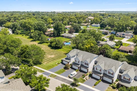 Tiny photo for 260 Ridge Road, North Aurora, IL 60542 (MLS # 12713064)