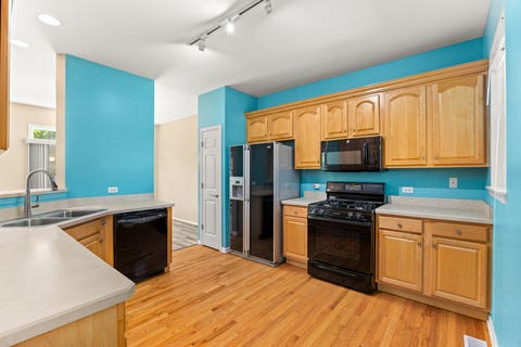 Tiny photo for 260 Ridge Road, North Aurora, IL 60542 (MLS # 12713064)