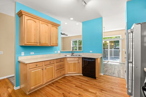 Tiny photo for 260 Ridge Road, North Aurora, IL 60542 (MLS # 12713064)
