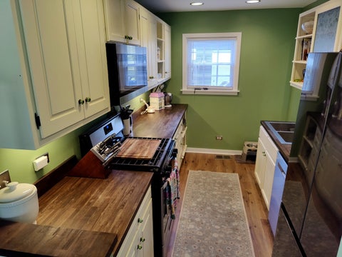 Tiny photo for 1604 BURRY CIRCLE Drive, Crest Hill, IL 60403 (MLS # 12702621)
