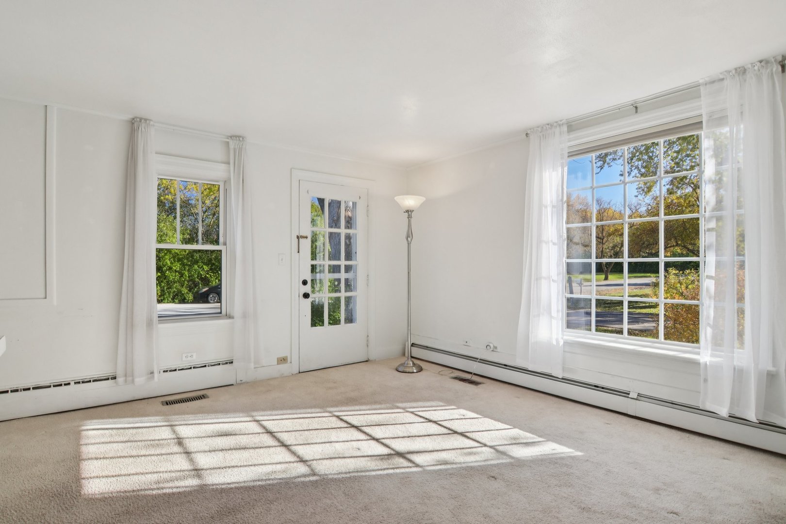 390 N Garfield Boulevard