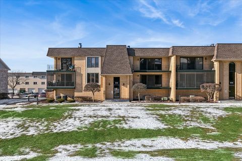 Tiny photo for 15705 Old Orchard Court #1N, Orland Park, IL 60462 (MLS # 12509278)