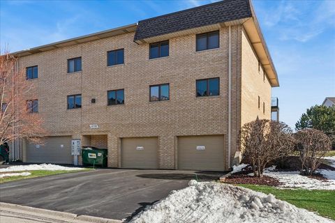 Tiny photo for 15705 Old Orchard Court #1N, Orland Park, IL 60462 (MLS # 12509278)
