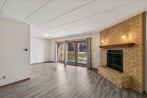 Tiny photo for 15705 Old Orchard Court #1N, Orland Park, IL 60462 (MLS # 12509278)