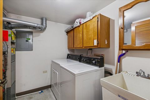 Tiny photo for 15705 Old Orchard Court #1N, Orland Park, IL 60462 (MLS # 12509278)