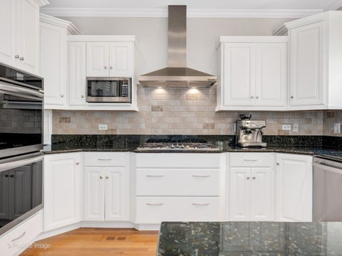 Tiny photo for 217 S Summit Street, Wheaton, IL 60187 (MLS # 12761436)