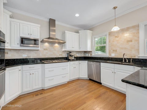 Tiny photo for 217 S Summit Street, Wheaton, IL 60187 (MLS # 12761436)