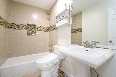 Tiny photo for 1502 S Prairie Avenue #B, Chicago, IL 60605 (MLS # 12445551)