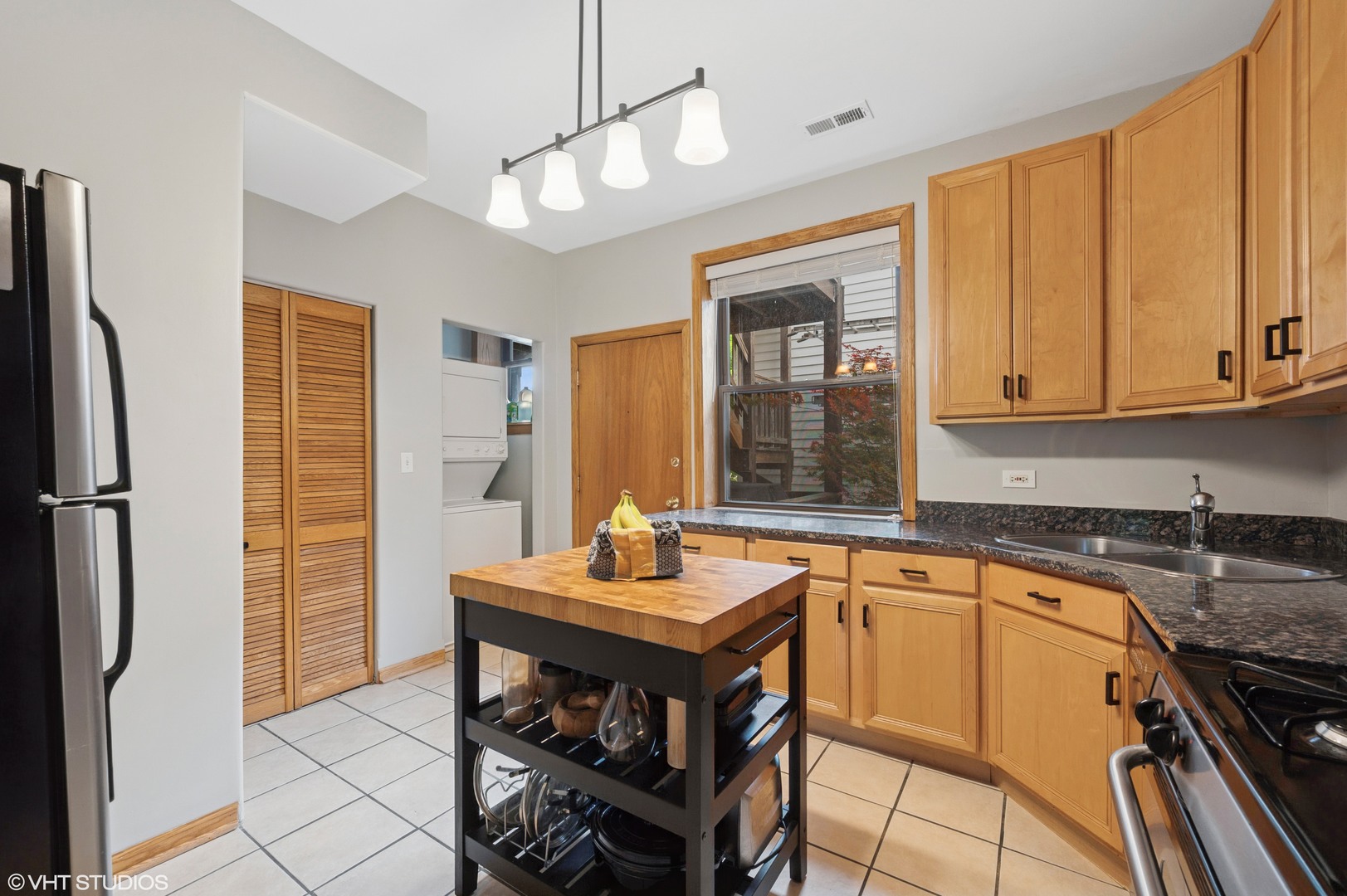 2235 N Saint Louis Avenue 1