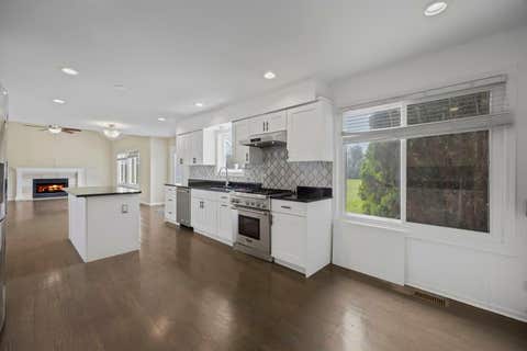 Tiny photo for 4852 Snapjack Circle, Naperville, IL 60564 (MLS # 12704954)