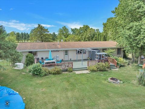 Tiny photo for 944 E County Line Road, Grant Park, IL 60940 (MLS # 12449914)