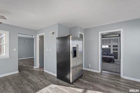 Tiny photo for 622 53RD Street, Moline, IL 61265 (MLS # QC4270105)