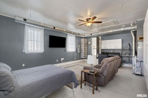 Tiny photo for 622 53RD Street, Moline, IL 61265 (MLS # QC4270105)