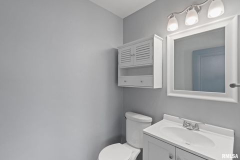 Tiny photo for 622 53RD Street, Moline, IL 61265 (MLS # QC4270105)