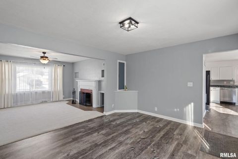 Tiny photo for 622 53RD Street, Moline, IL 61265 (MLS # QC4270105)