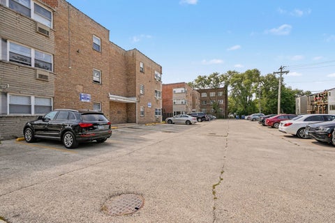 Tiny photo for 2401 W Balmoral Avenue #1C, Chicago, IL 60625 (MLS # 12717316)